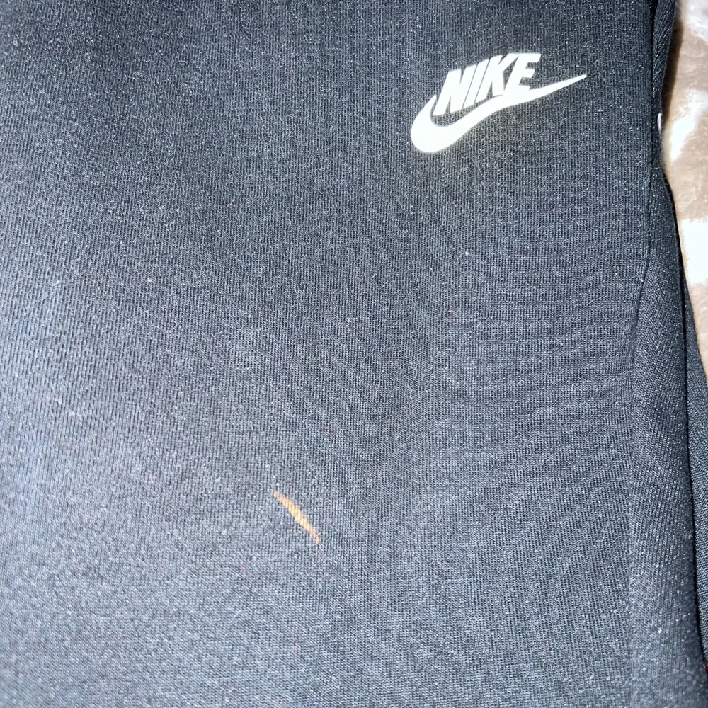 Nike Bundle - Picture 6 of 6